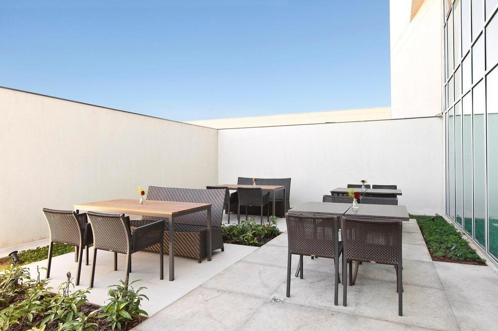 San Diego Suites Veredas Sete Lagoas Exteriör bild